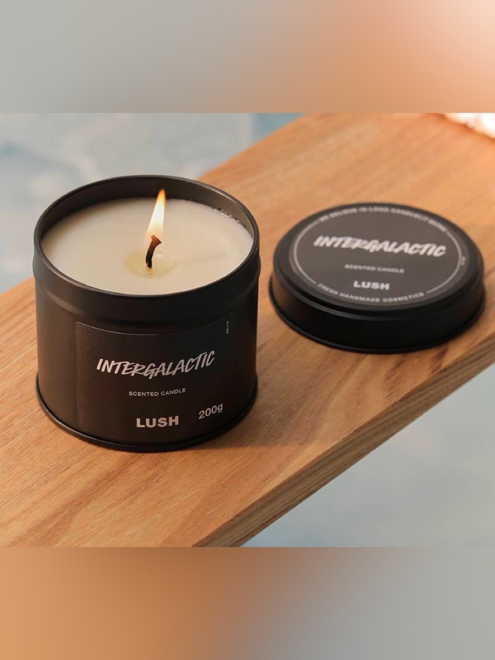 Lush Intergalactic Scented Single Wick Candle in Reusable Tin with Lid 7 Oz NEW